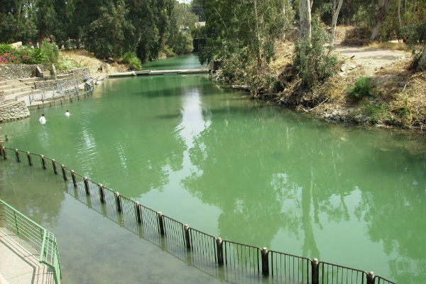 You are currently viewing Την Μ. Τετάρτη ο αγιασμός των υδάτων στον Ιορδάνη ποταμό