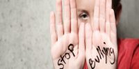 Τρεις στους δέκα μαθητές θύματα bullying -Ο τόπος καταγωγής και η διαφορετική παρέα «κρύβουν» ενδοσχολική βία