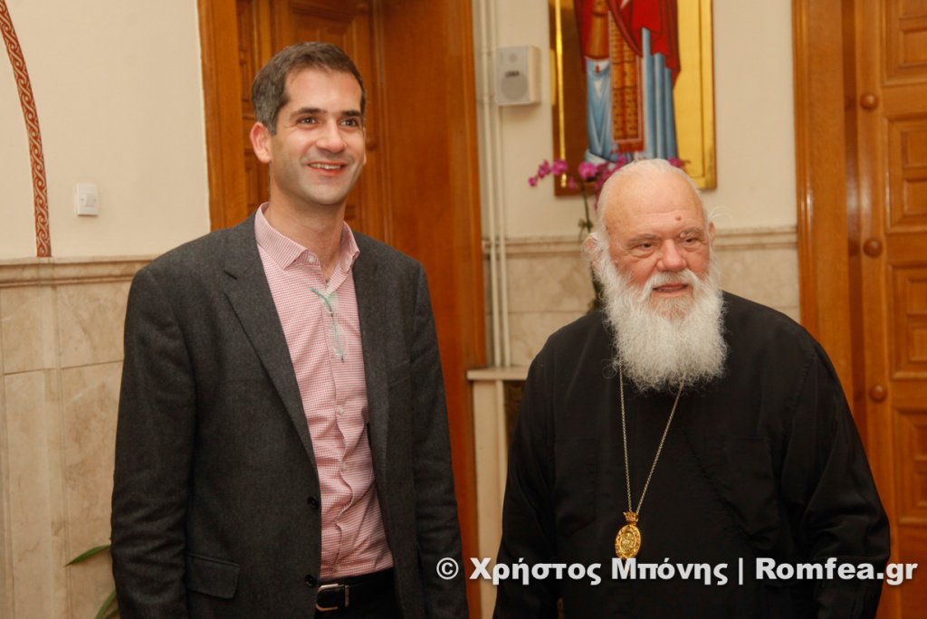 You are currently viewing Επίσκεψη Κώστα Μπακογιάννη στον Αρχιεπίσκοπο
