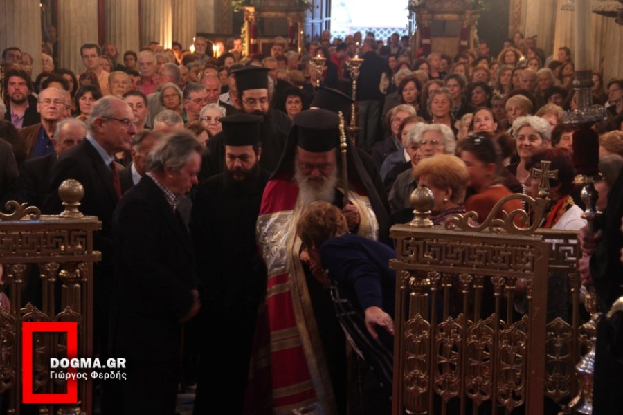 You are currently viewing Ο Αρχιεπίσκοπος στην πρώτη μητρόπολη των Αθηνών