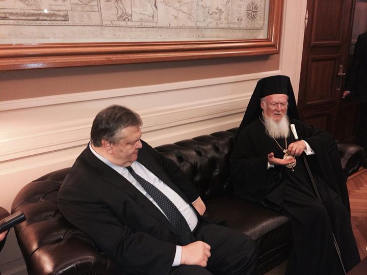 Θερμή συνάντηση  Βενιζέλου με Οικουμενικό Πατριάρχη στο ΥΠΕΞ (ΦΩΤΟ)