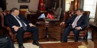 Άνευ προηγουμένου τουρκική πρόκληση: Ο Α.Νταβούτογλου ζητάει υπουργικό συμβούλιο στη Θράκη