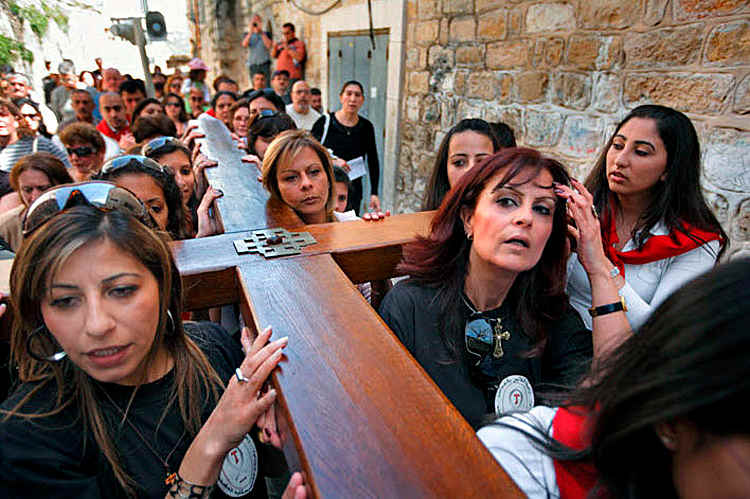 You are currently viewing Έκκληση στους Χριστιανούς να μην εγκαταλείψουν τη Μέση Ανατολή