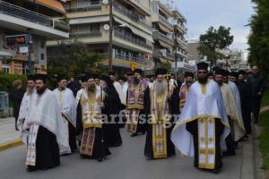 Πλήθος κόσμου λέει το «τελευταίο αντίο» στον μακαριστό Μητροπολίτη Νέας Κρήνης και Καλαμαριάς κυρού Προκοπίου