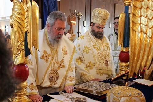 You are currently viewing Συλλείτουργο Αρχιεπισκόπου Κύπρου με Μητροπολίτη Ταμασού