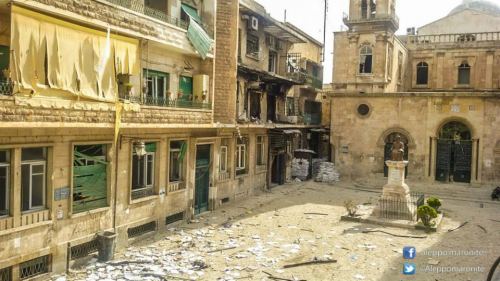 Ισλαμιστές και «μετριοπαθείς» βομβαρδίζουν τις εκκλησίες στο Χαλέπι