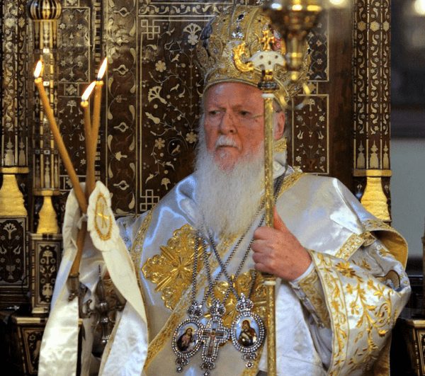 You are currently viewing Χαιρετισμός με πολλά μηνύματα του Οικουμενικού Πατριάρχη κατά την Θρονική Εορτή