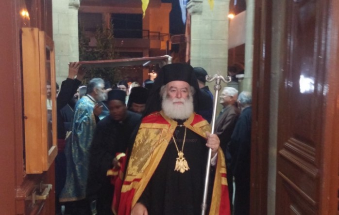 You are currently viewing Συλλείτουργο για τα ονομαστήρια του Πατριάρχη Αλεξανδρείας  στην Κύπρο και συγκινητικές στιγμές