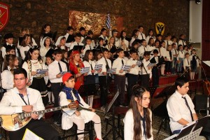 Χαλκίδα: Ορχήστρα και χορωδία της Μητρόπολης τραγουδούν για το 1821