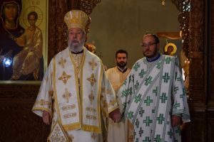 Χειροτονία Διακόνου από τον Αρχιεπίσκοπο Κύπρου (ΦΩΤΟ)