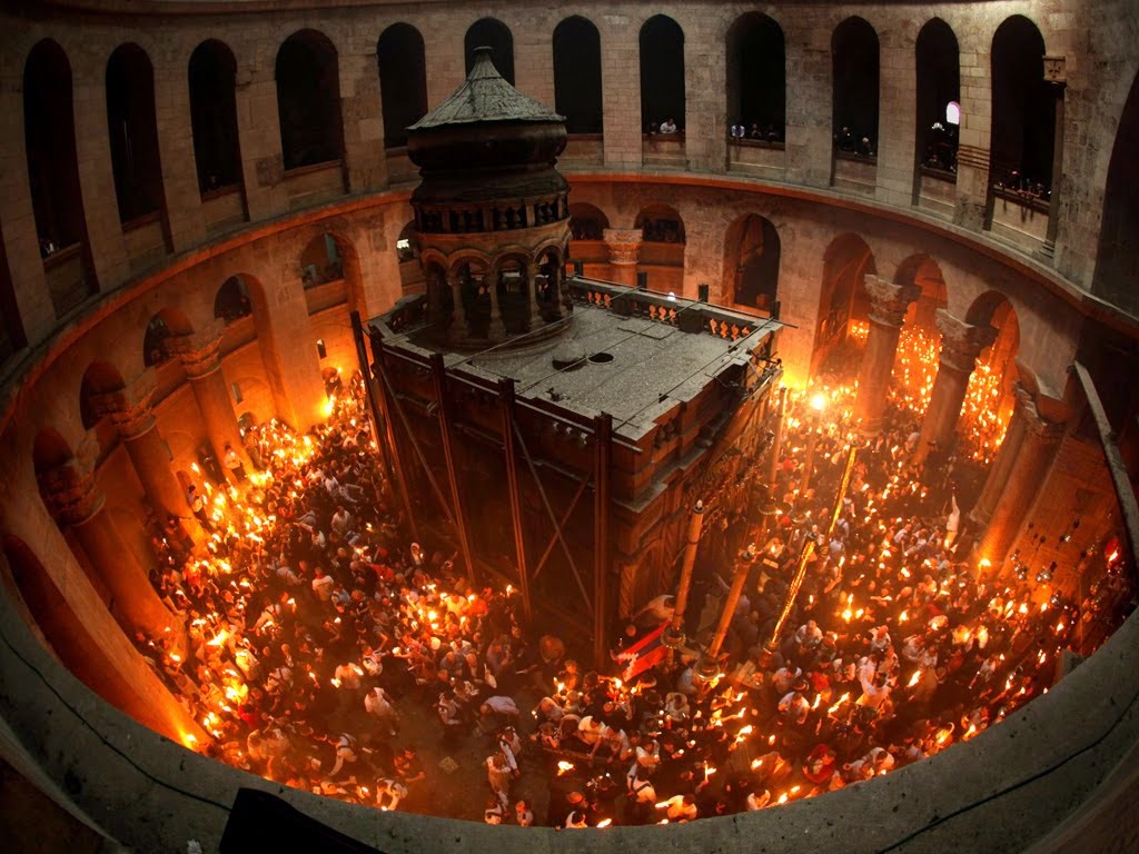 Το Άγιο Φώς θα μεταφέρει ο ΥΠΕΘΑ κ.Καμμένος με ελικόπτερο στο Πόρτο Ύδρα, για να κάνει Ανάσταση με τον Πρωθυπουργό και την οικογένειά του!
