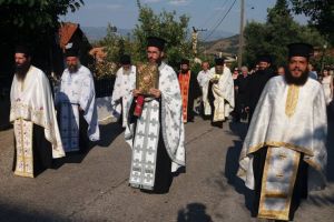 Το Καλονέρι Τρικάλων υποδέχτηκε το λείψανο του Αγίου Εφραίμ