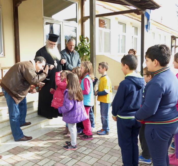 You are currently viewing Η Αποστολή κοντά σε οικογένειες της Καστοριάς