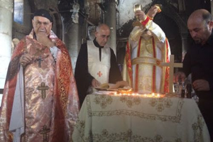 Χριστιανοί στο Ιράκ: Πρώτη Λειτουργία μετά την απελευθέρωση από το ISIS