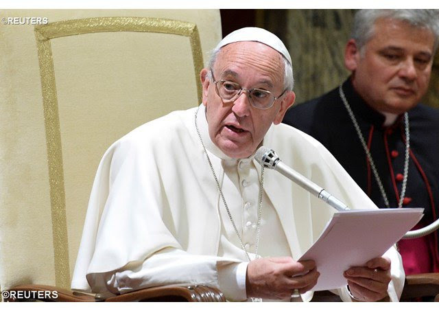 You are currently viewing Πάπας προς εκπροσώπους θρησκειών: Διάλογος, όχι διαφωνίες και κλειστό πνεύμα