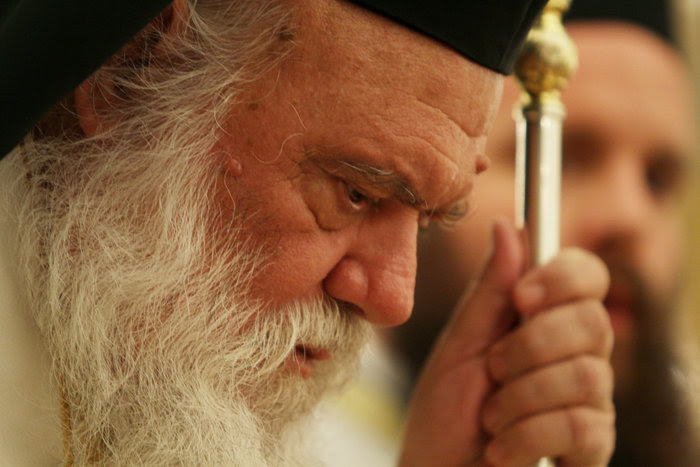 You are currently viewing Αρχιεπίσκοπος Ιερώνυμος: ”Να εγκαταλείψουμε τους εγωισμούς”