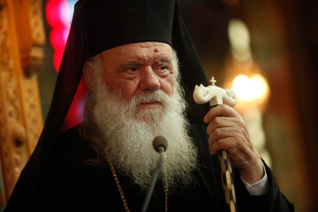 You are currently viewing Το δάκρυ του Αρχιεπισκόπου Ιερωνύμου για την ανθρώπινη φτώχεια στην Ελλάδα!