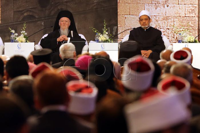 You are currently viewing Οικ.Πατριάρχης Βαρθολομαίος: «Το Ισλάμ δεν μπορεί να εξισωθεί με την τρομοκρατία»