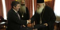 Αρχιεπίσκοπος Ιερώνυμος προς τον Γ.Καμίνη: «Εχουμε χρέος να συνεργαστούμε όπου μπορούμε»