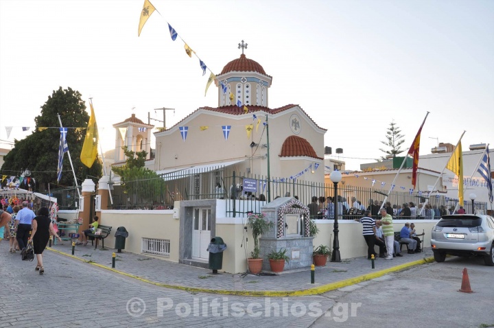 Χθές και σήμερα η εορτή του θαύματος της Αγίας Παρασκευής Καστέλλου στη Χίο.