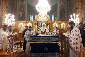 Η Θεία Λειτουργία του Αγίου Ιακώβου από τον Μητροπολίτη Δημητριάδος κ. Ιγνάτιο
