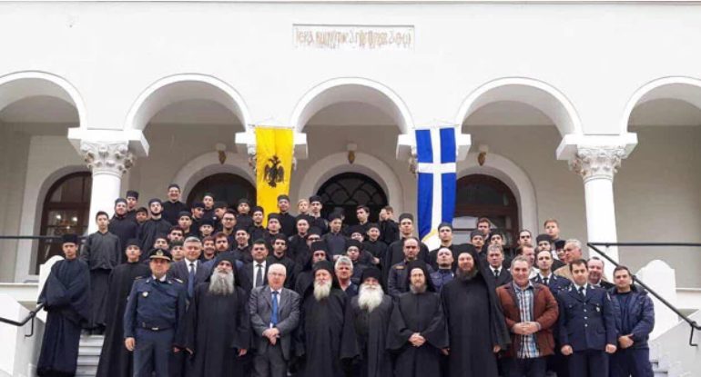 You are currently viewing Το Αγιο Ορος εόρτασε την Επέτειο του ΟΧΙ-Δοξολογία στον Ι.Ν.του Πρωτάτου