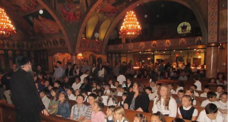Παιδιά στο Σικάγο μαθαίνουν για τον Αγιο Σπυρίδωνα
