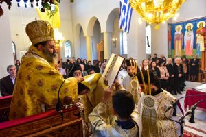 ο Σεβασμιώτατος Μητροπολίτης Λαγκαδά, Λητής και Ρεντίνης κ.κ. Ιωάννης,χοροστάτησε του Όρθρου και προεξήρχε της Αρχιερατικής Θείας Λειτουργίας στον Ιερό Ναό των Αγίων Δημητρίου και Ιωάννου του Θεολόγου