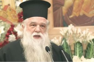 Αμβρόσιος προς Πολάκη: «Στους ανθρώπους μπορείτε να συμπεριφέρεσθε σαν μάγκας, όχι όμως καί προς τον Θεόν»