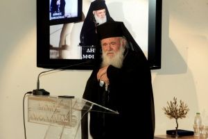 Ο Αρχιεπίσκοπος στην Αμφιλοχία: “Θέλουμε συνεργασία και όχι εξουσία”