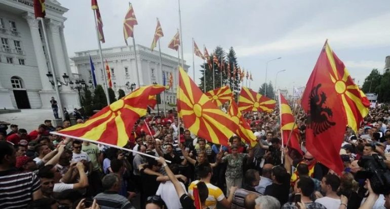 You are currently viewing Μητροπολίτης της Σχισματικής Εκκλησίας των Σκοπίων προκαλεί: “Δε θα αλλάξουμε το όνομά μας- Είμαστε ‘Μακεδόνες’”