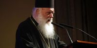 Αρχιεπίσκοπος Ιερώνυμος: “Να δουλέψουμε όλοι μαζί, μην υπονομεύει ο ένας τον άλλον”
