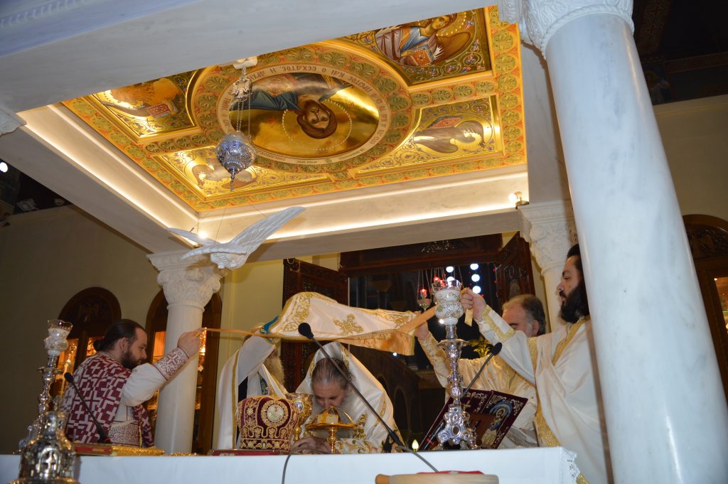You are currently viewing Λάβρος ο Σεβ.Πειραιώς Σεραφείμ κατά της… περήφανης παρέλασης, από τον Άγιο Δημήτριο Νέου Φαλήρου.
