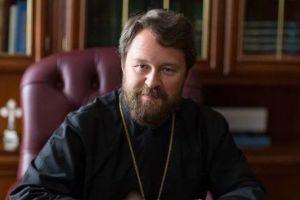 Ο Βολοκολάμσκ Ιλαρίων συνεχίζει να προκαλεί : “Οι ΗΠΑ θέλουν να καταστρέψουν τη Ρωσική Εκκλησία”