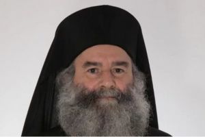 Μάνης Χρυσόστομος: «Οι κληρικοί ως θρησκευτικοί λειτουργοί πρέπει να μισθοδοτούνται από το κράτος»