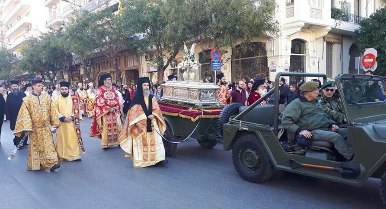 You are currently viewing Λαμπρή λιτανεία για τον Άγιο Δημήτριο στη Θεσσαλονίκη