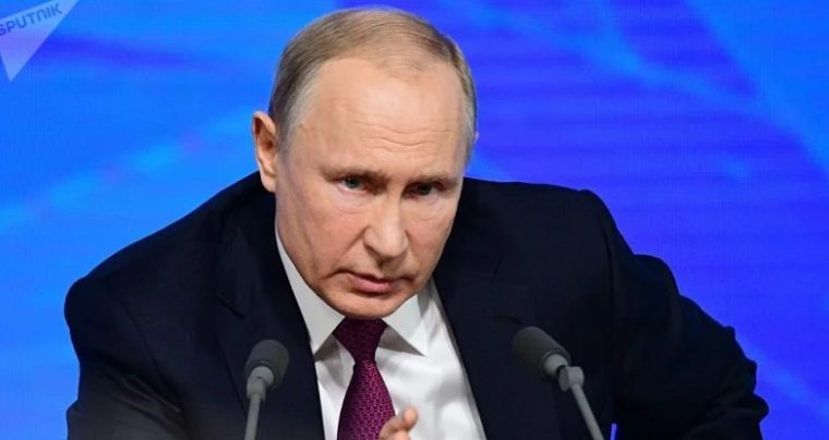 You are currently viewing Πούτιν: “Πολιτική ανάμειξη στο ζήτημα της Ουκρανικής Εκκλησίας”