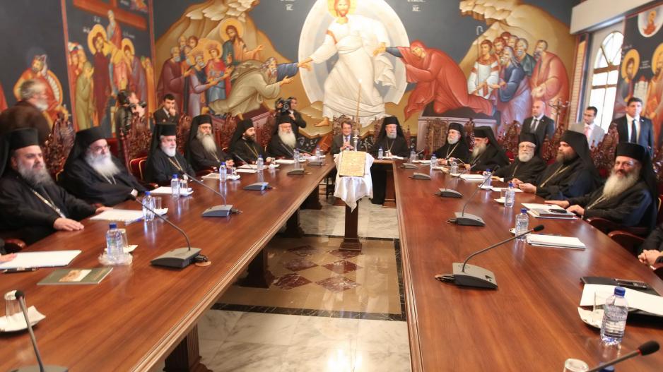 You are currently viewing Η ιστορική απόφαση- θέση της Εκκλησίας της Κύπρου για την Ουκρανία- κόλαφος μεν για την Εκκλησία της Ρωσίας αλλά και ζωηρές επιφυλάξεις προς το Φανάρι!