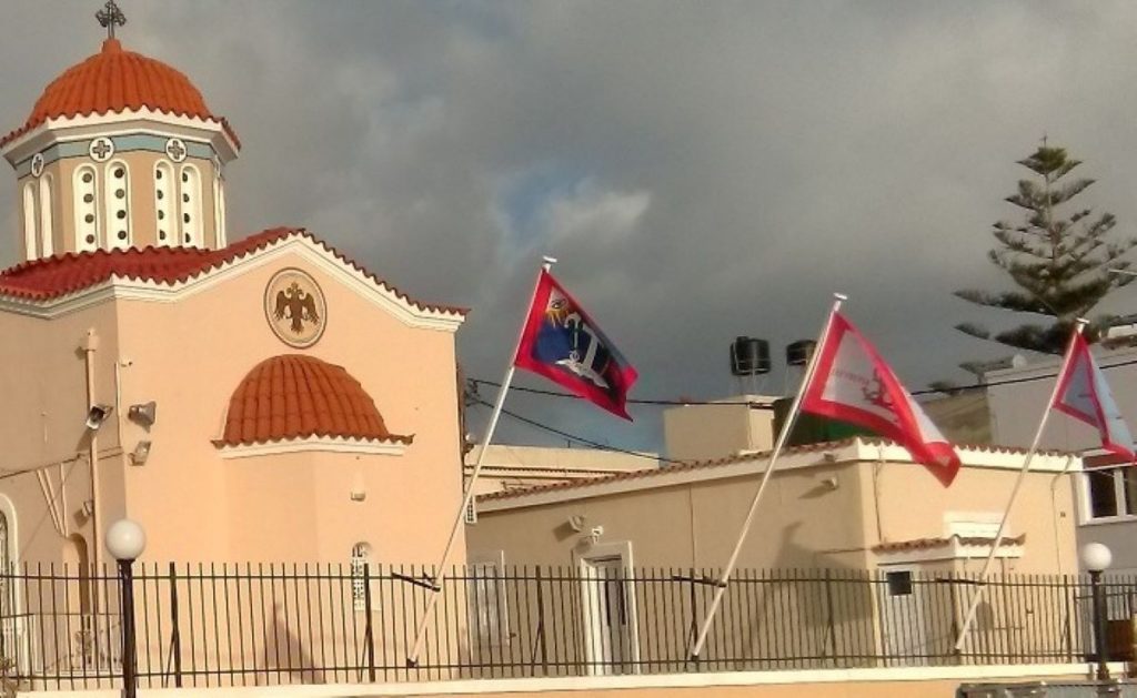 Οι σημαίες της Επανάστασης στην Αγία Παρασκευή Καστέλλου