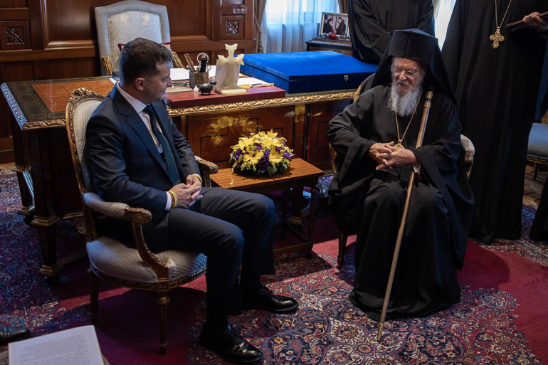 You are currently viewing Μήνυμα συμπαθείας του Οικουμενικού Πατριάρχη προς τον Πρόεδρο της Ουκρανίας