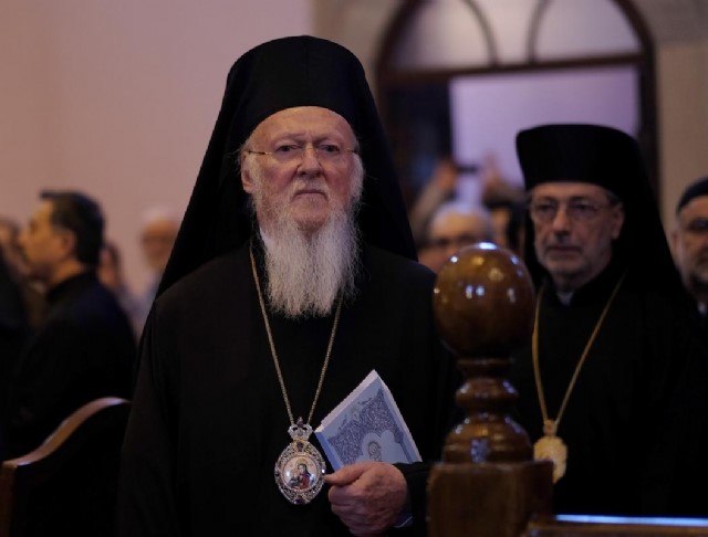 You are currently viewing Ο Οικουμενικός Πατριάρχης στην ενθρόνιση του νέου Πατριάρχη των Αρμενίων στην Τουρκία