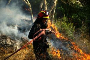 «Φωτιές» άναψε η πρόβλεψη για πρόσληψη μουσουλμάνων στην Πυροσβεστική