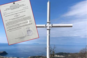 Αναβρασμός στην Χιμάρα για την τοποθέτηση μεγάλου σταυρού – Διώξεις χριστιανών