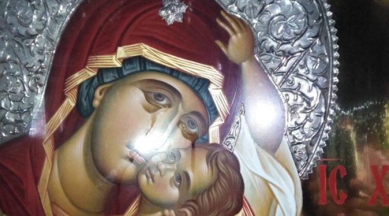 You are currently viewing Bύρωνας: «Δάκρυσε» η εικόνα της Παναγιάς στον Άγιο Δημήτριο