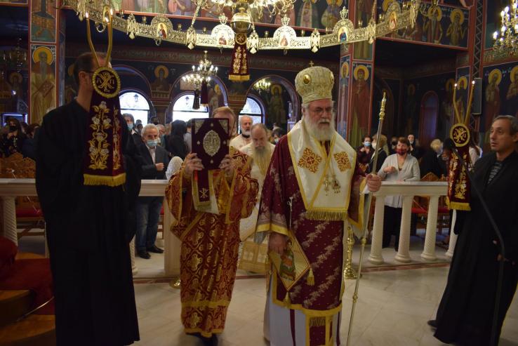 Πετρούπολη: Με λαμπρότητα εορτάστηκε η μνήμη του Αγίου Δημητρίου