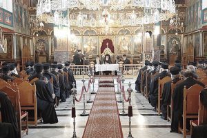 Ι.Μητρόπολη Καλαβρύτων και Αιγιαλείας: “Οι ιερείς και ο πιστός λαός θέλει τις εκκλησίες ανοιχτές”