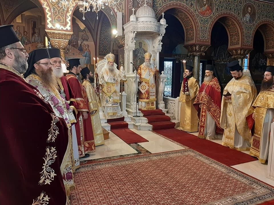 Φωτοστιγμές από το Αρχιερατικό συλλείτουργο για τα ονομαστήρια του Σεβ. Πειραιώς κ. Σεραφείμ