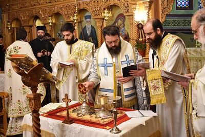 Αρχαιοπρεπής Θ. Λειτουργία του Αγίου Γρηγορίου του Θεολόγου στην Κομοτηνή από τον Σεβ. Μαρωνείας Παντελεήμονα