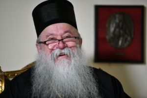 Δαμπροβοσνίας Χρυσόστομος: “Η Σερβική Εκκλησία υποτίμησε τον κορονοϊό”