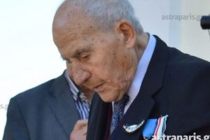 Απεβίωσε ο Γιώργος Καρασούλης, ένας από τους τελευταίους εν ζωή ιερολοχίτες
